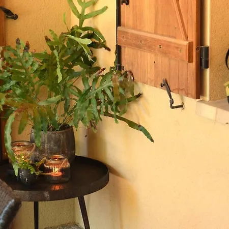 Holiday home Le Coin Perdu -